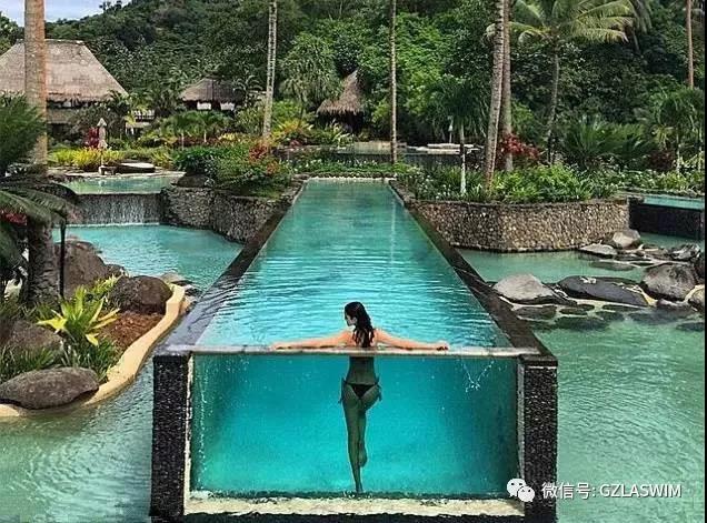 為泳池設(shè)計(jì)時(shí)增加這個(gè)元素，你的泳池不再千篇一律